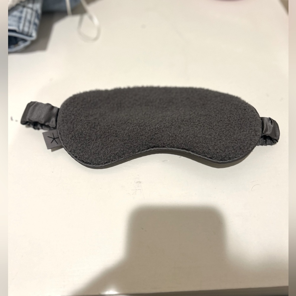 Barefoot Dreams gray sleeping mask